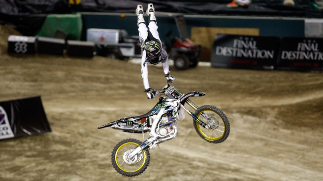 Illustration for article titled 10 Motocross Champions I’m Not Letting Anywhere Near My 3D Puzzle Of The Golden Gate Bridge